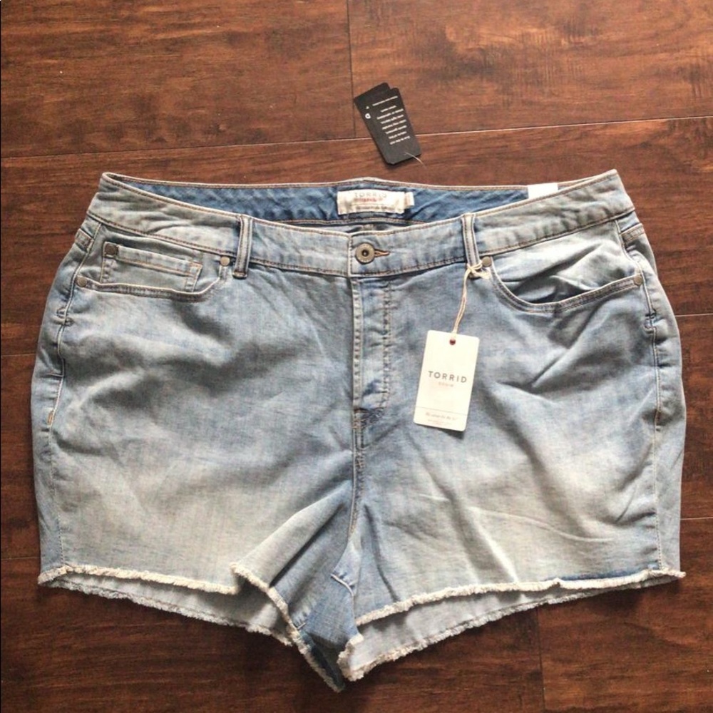 Brand new Hi Rise short